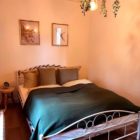 Nesthaekchen-erholung In Historischer An Der Nordsee Apartment Dornum
