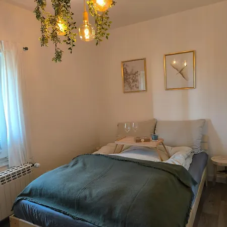 Nesthaekchen-erholung In Historischer An Der Nordsee Apartment Dornum
